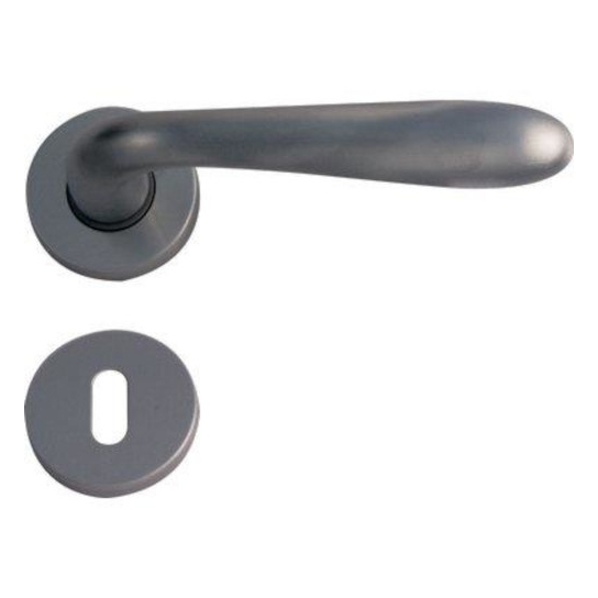 MANIGLIE GOCCIA CON ROSETTA FORATA Q8 CF PZ 2 IN ZAMA PATENT