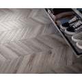 LINEE EFFETTO LEGNO PAVIMENTI E RIVESTIMENTI IN GRES PORCELLANATO